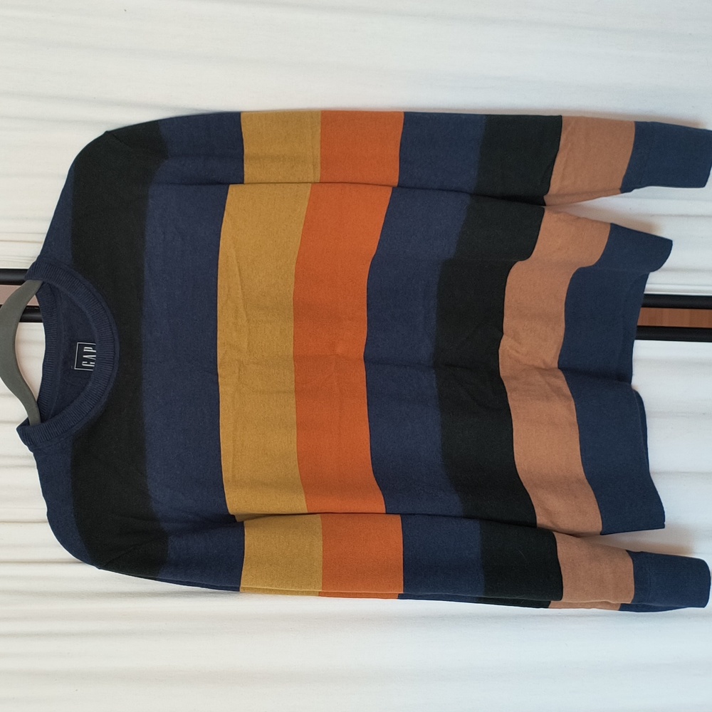 GAP Striped sweater